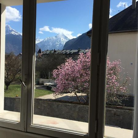 Superbe Appartement A Bourg D'Oisans Avec Terrasse Sud เลอบูร์-เดอัวซ็อง ภายนอก รูปภาพ